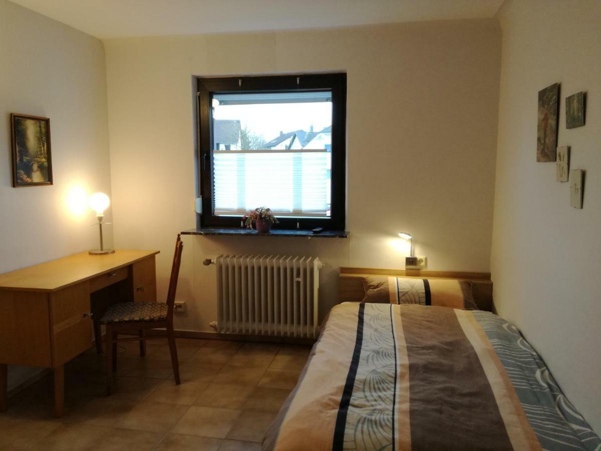 Zimmervermietung St.Wendel Sankt Wendel Bagian luar foto